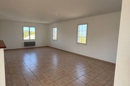 Appartement À Louer - Photo 3