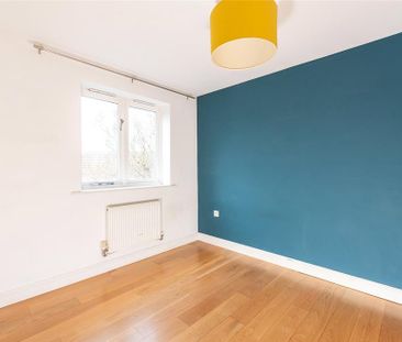 4 bedroom terraced house to rent - Photo 5