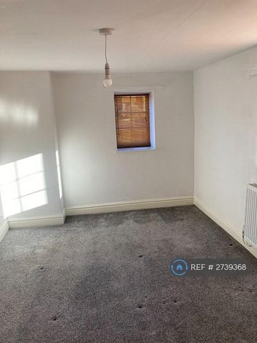 2 bedroom detached house to rent - Photo 2