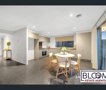 A lovely family home conveniently located close to all essential am... - Photo 5
