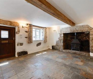 3 bedroom semi-detached house to rent - Photo 2