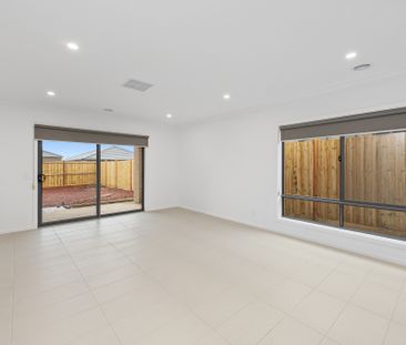 Stunning 4-Bedroom Family Home in Winter Valley - Photo 1
