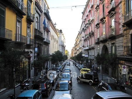 Appartamento in Affitto in Via Duomo a Napoli - Photo 2