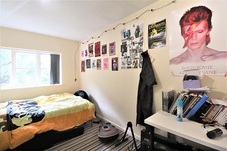 4 bedroom house share for rent in Alport Croft, Birmingham, B9 - Photo 4
