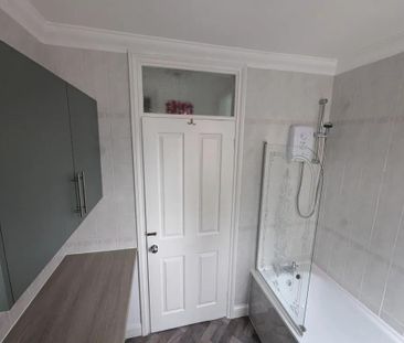 Room in a Shared House, Deansburn Road, L13 - Photo 6