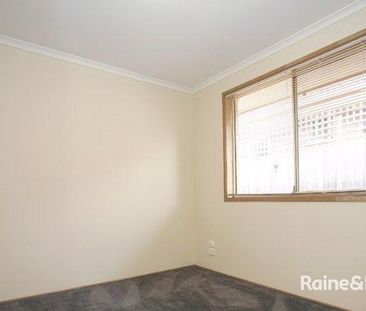 64 Toirram Crescent, Cranbourne, VIC 3977 - Photo 2