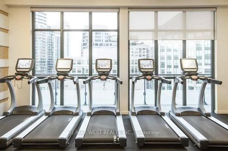 300 Front Street Lofts 300 - Photo 3