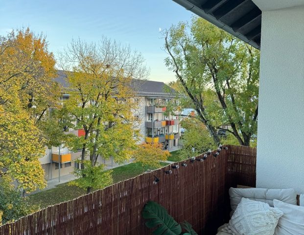 ruhige 3 Zimmer Wohnung in Friedrichsfeld, 2. OG, ohne Aufzug mit Balkon - Foto 1