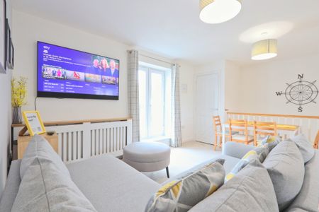 2 Bedroom Home – Medium Let - Photo 4