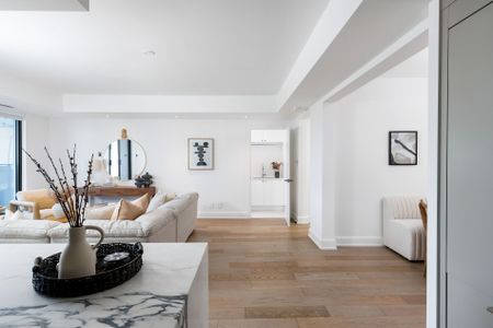 For Lease - 200 Cumberland Street Unit# 3003, Toronto, Ontario - Photo 3