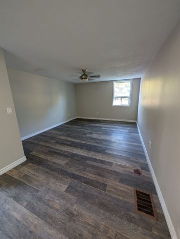 For Lease - 554177 Mono-Amaranth Townline Unit# A, Mono, Ontario - Photo 2