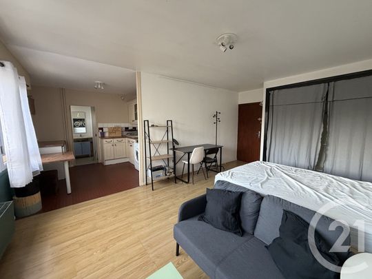 Location Appartement 1 pièce 33m² LA NEUVILLETTE 51100 - Photo 1
