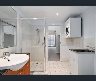 1105/10 Manning Street, South Brisbane, Qld 4101 - Photo 2