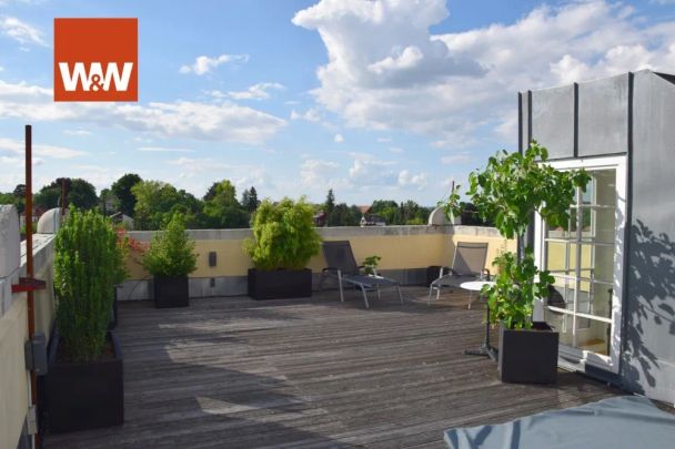 Modernes Wohnen im Altbau - Dachterrassentraum im Zentrum von Ludwigsburg - Photo 1