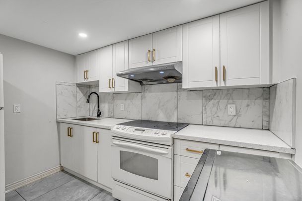 For Lease - 3 Bankfield Drive Unit# RM4, Toronto, Ontario - Photo 1