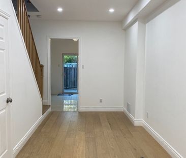 For Lease - 1524 Dupont Street Unit# Upper, Toronto, Ontario - Photo 2