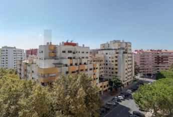 Apartamento T4 em Lisboa