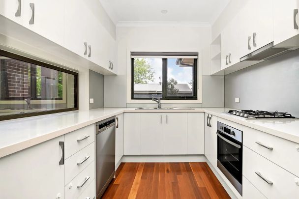 Unit 3/18 Cameron Road, Croydon. - Photo 1