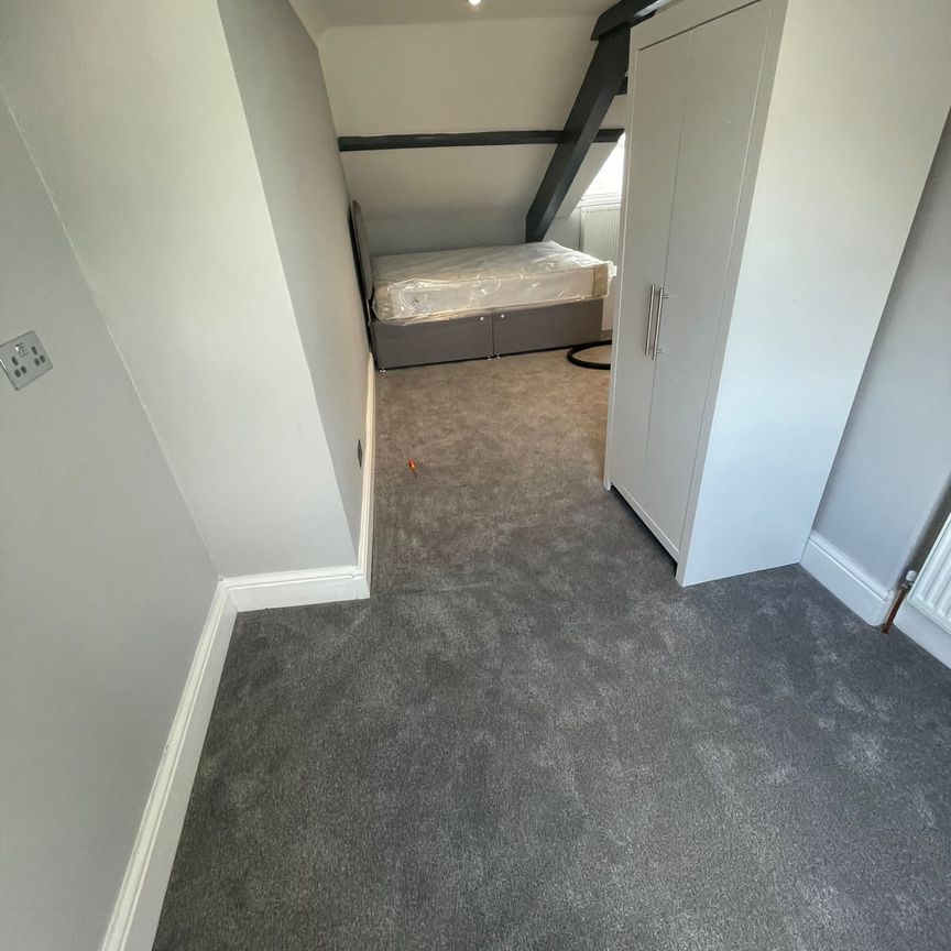 18 Nelson Street - Photo 1