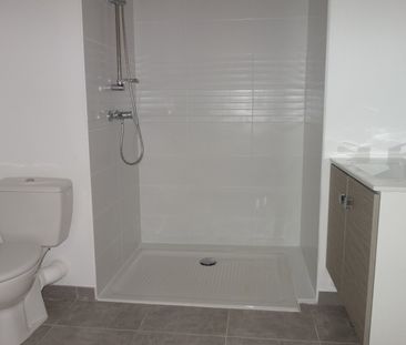 Location Appartement 2 pièces 38m² MONTPELLIER 34000 - Photo 6