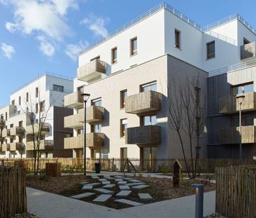 location Appartement T2 DE 39.7m² À BUSSY ST GEORGES - Photo 4