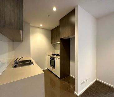 2104/151 City Road - Photo 2
