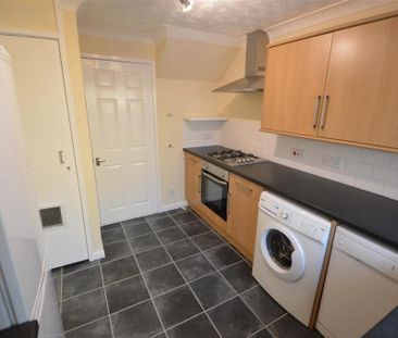 2 bedroom terraced house to rent - Photo 6