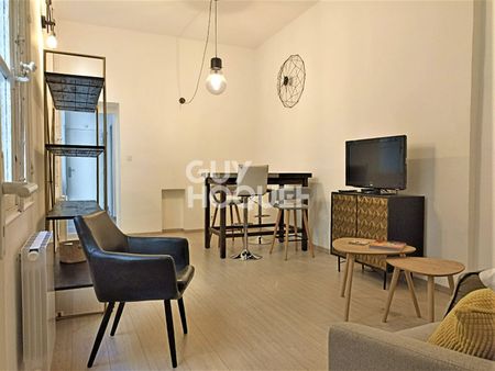 Location : appartement, meublé, F2 (45 m²) à AVIGNON - Photo 3