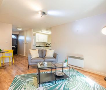 1 bedroom house to rent - Photo 2