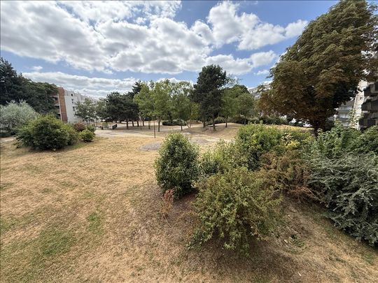 3 pièces - 73,35 m² - 1er étage - Colocation non autorisée - Photo 1