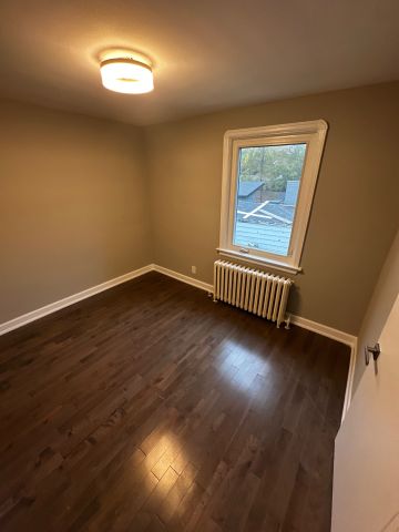 For Lease - 238 Glebemount Avenue Unit# 3, Toronto, Ontario - Photo 3