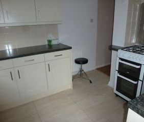 Room in Student House to let - Portsmouth Uni - Photo 4
