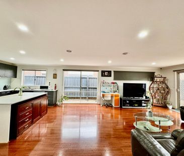 Stunning 4 Bedroom Family Home - Photo 1