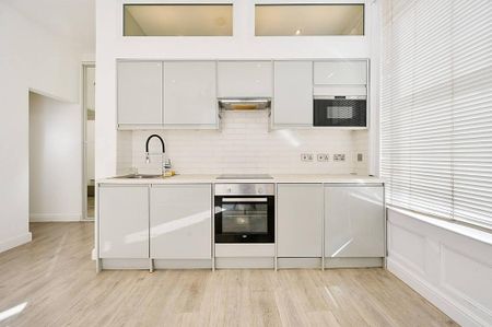 Studio to rent - Photo 5