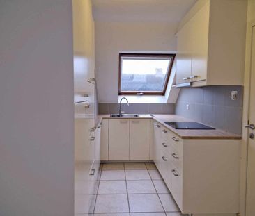 Appartement met 2 slaapkamers, terras en staanplaats - Foto 4