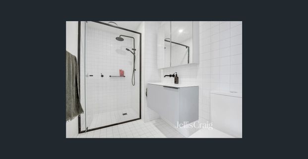 Two Bedroom Apartment in the Alexandra Building - Photo 1