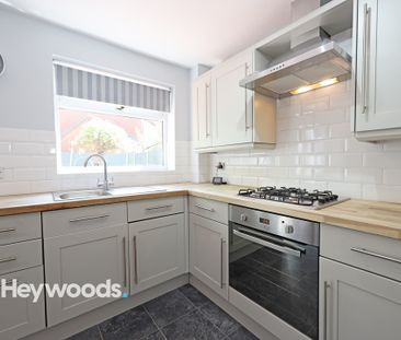 3 bed detached house to rent in Darsham Gardens, Westbury Park, Sta... - Photo 2