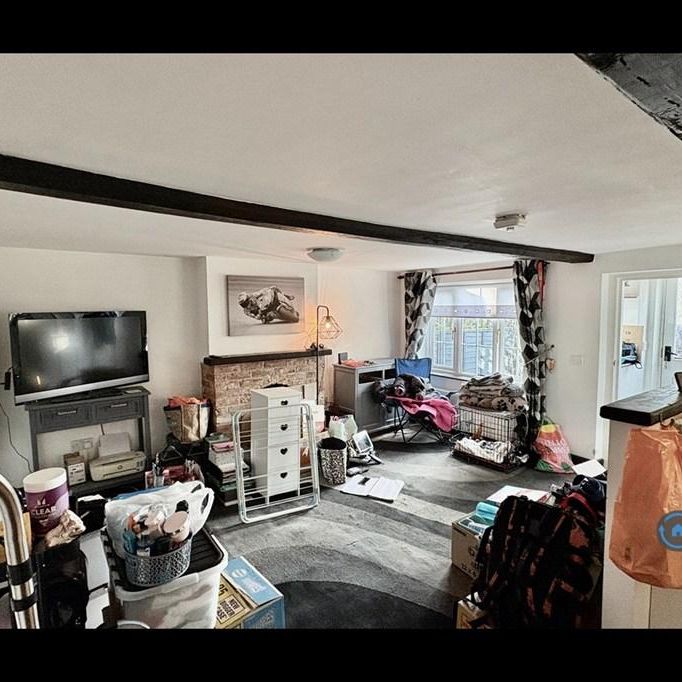 2 bedroom semi-detached house to rent - Photo 1