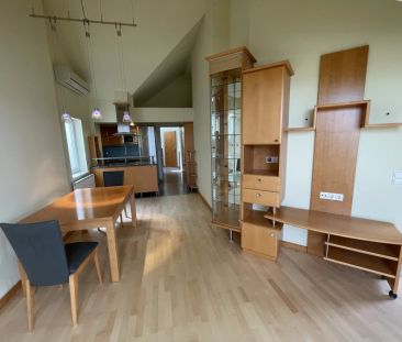 MODERNE DACHTERRASSEN-WOHNUNG - AUF EINER EBENE - RUHELAGE/FERNBLICK! - Foto 2