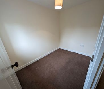 Leiston Road, Knodishall, Suffolk, IP17 - Photo 2