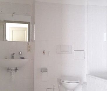 geräumige, zentrale 3- Raumwohnung im Zentrum von Görlitz! - Photo 1