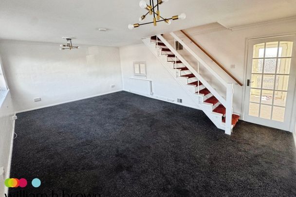 North Road - Photo 1