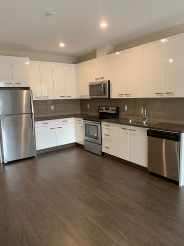 MARKET WAY APTS - 111 - MW111 - Photo 4