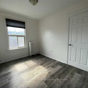 For Lease - 2398 Bloor Street Unit# Apt 3, Toronto, Ontario - Photo 2