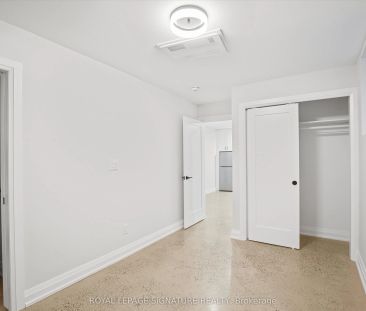 2563 Dundas Street W ##6 - Photo 2
