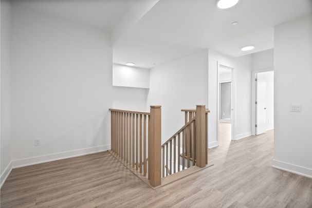 For Lease - 200 Deerfield Road Unit# 110, Newmarket, Ontario - Photo 1