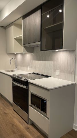 For Lease - 395 Dundas Street Unit# 331, Oakville, Ontario - Photo 5