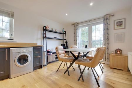 1 bedroom property to rent - Photo 2