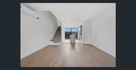 Modern Townhouse in Convenient Location! - Photo 2