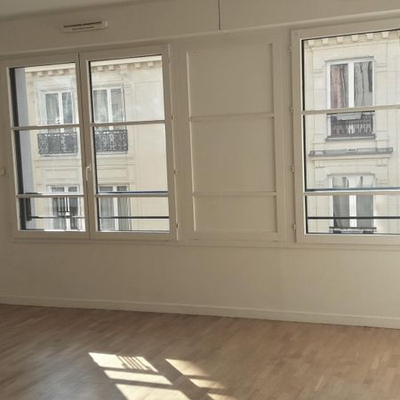 location Appartement T1 DE 34.7m² À PARIS - Photo 3